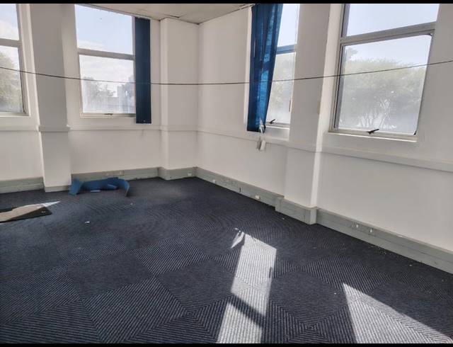 OFFICE PROPERTY TO RENT IN NORTH BEACH